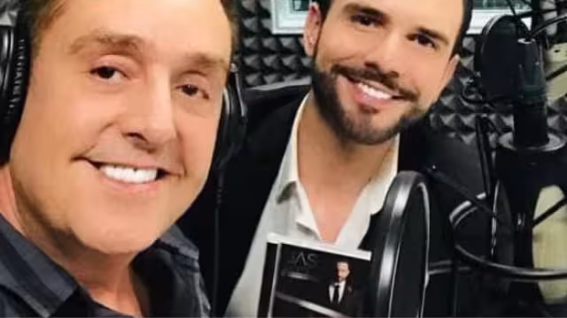 Este viernes, la expareja de Juan Gabriel, Juan antonio Santaella Gordillo, dedicó unas palabras de despedida aDaniel Bisogno