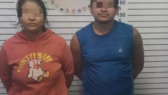 Los detenidos fueron identificados, como: Snayder "N" de 29 años de edad, originario de Quintana Roo, y Mirta "N" de 20 años de edad, originaria de Veracruz Los detenidos fueron identificados, como: Snayder "N" de 29 años de edad, originario de Quintana Roo, y Mirta "N" de 20 años de edad, originaria de Veracruz