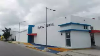 En el área de Cuidados Respiratorios del Hospital General de Playa del Carmen hay sólo 9 camas disponibles, de 32 que existen