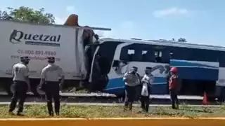 El conductor del ATS quedó prensado contra la pesada unidad