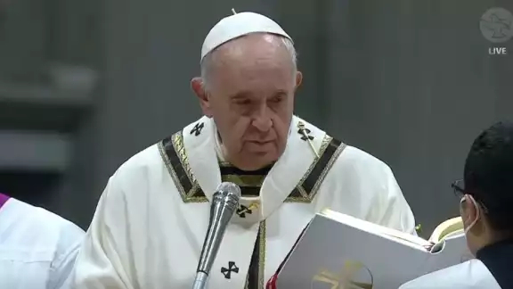El papa Francisco retomó la tradicional Misa de Gallo tras suspenderla durante el 2020 El papa Francisco retomó la tradicional Misa de Gallo tras suspenderla durante el 2020