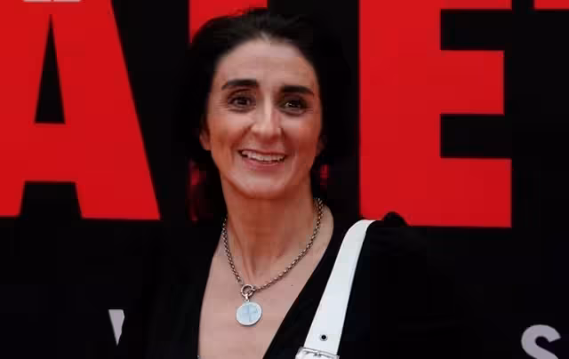 Bárbara Torres explica lo sucedido en la alfombra roja de la película 'The Valet' de Eugenio Derbez