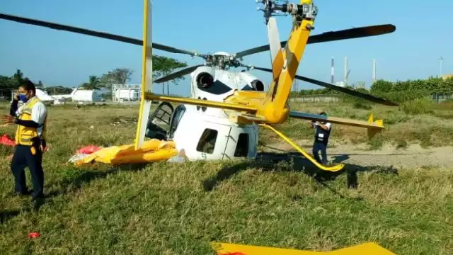 El helicóptero era tripulado por los capitanes Francisco José  y  Bruno, quiénes resultaron heridos