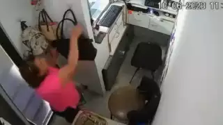 La mujer tenía dos días trabajando en el sitio cuando cometió el atraco