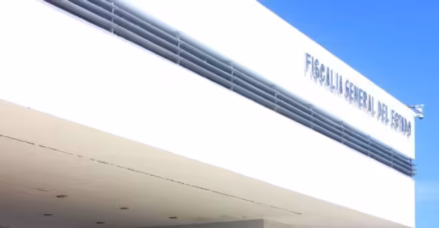 El hombre deberá de mantener medidas cautelares