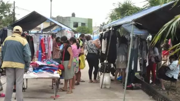 Los tianguis de Mérida son fuente de trabajo de muchas familias Los tianguis de Mérida son fuente de trabajo de muchas familias