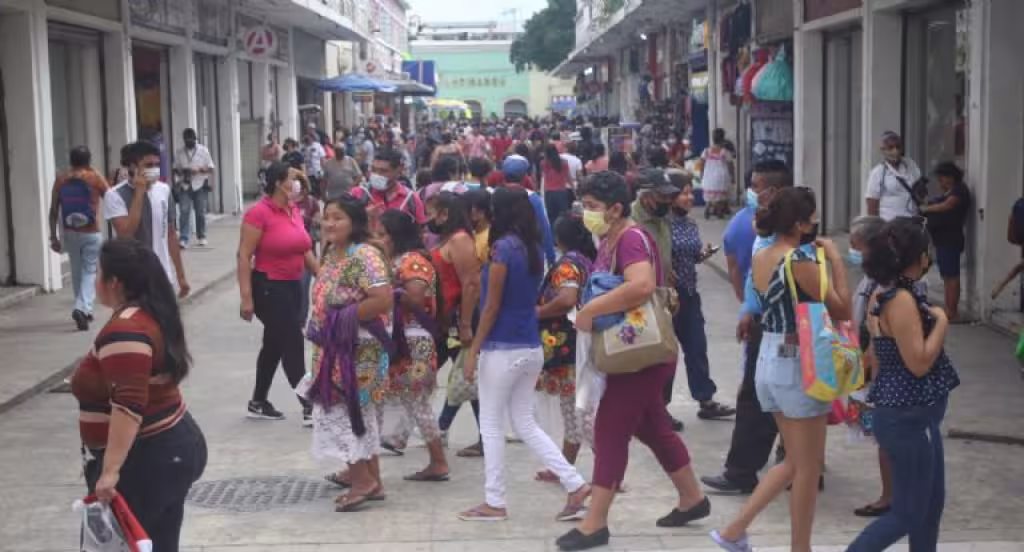 Influenza y COVID-19 repuntan durante las vacaciones en Yucatán