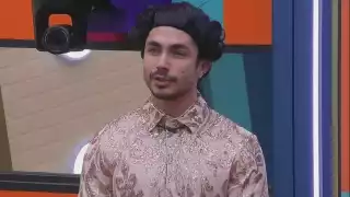 Internautas acusan a Sian Chiong de escupir en la comida del cuarto mar