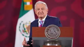 El presidente AMLO aseguró que ya tienen un plan B en caso de que reforma eléctrica no sea aprobada