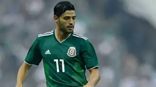 Carlos Vela renuncia a la selección