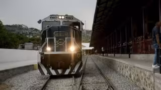 Presidenta de la República afirma que los trenes ya están protegidos en la Constitución: esto dice el artículo 28