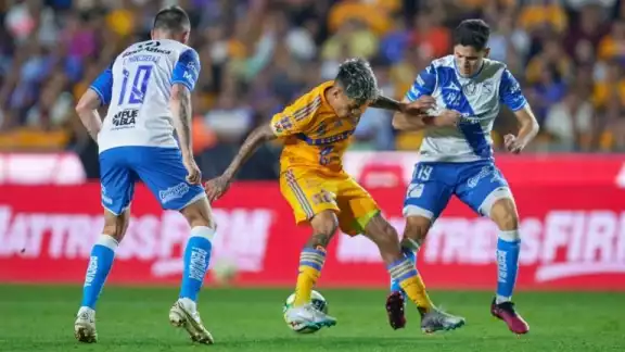 Tigres no pudo con un imponente Puebla Tigres no pudo con un imponente Puebla