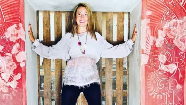 Mafe Walker es una mujer colombiana que asegura tener dones psíquicos