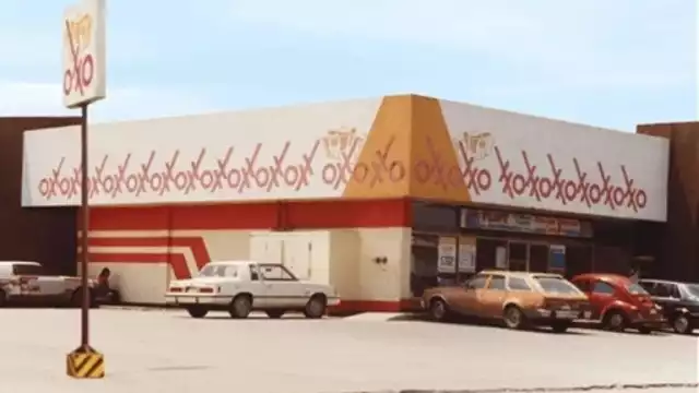 ¿Dónde se ubica y cómo es el primer Oxxo de la historia?