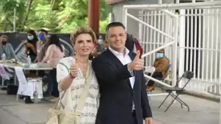 Alejandro Murat acudió a vitar y aseguró que la jornada electoral ha transcurrido con tranquilidad