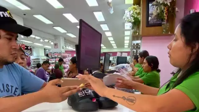 Las familias, en su mayoría, del interior del Estado están recibiendo menos dinero