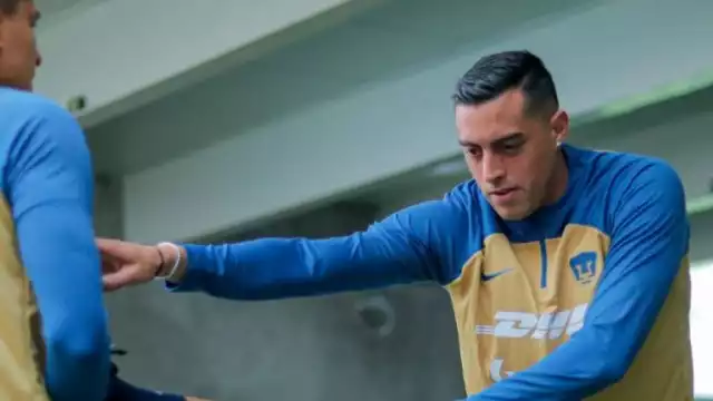 El Mellizo buscaría salir de Pumas ante bajo rendimiento y abucheos de la afición