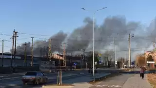 Rusia bombardeó hoy, 18 de marzo de 2022, las inmediaciones del aeropuerto de Leópolis, Ucrania, cerca de la frontera con Polonia