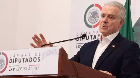 Santiago Creel pide licencia y deja la presidencia de la Cámara de Diputados