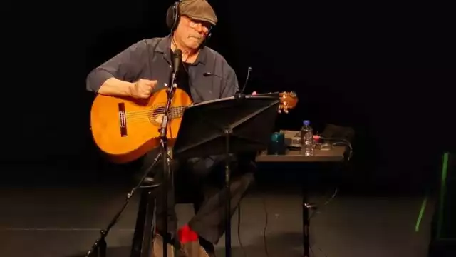 Tras 8 años de ausencia en México, Silvio Rodríguez se presentó en el Auditorio Nacional, donde dedicó 'El Necio' a AMLO