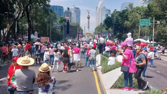 Xóchitl Gálvez recibió su constancia del Frente Amplio por México, ese fin de semana