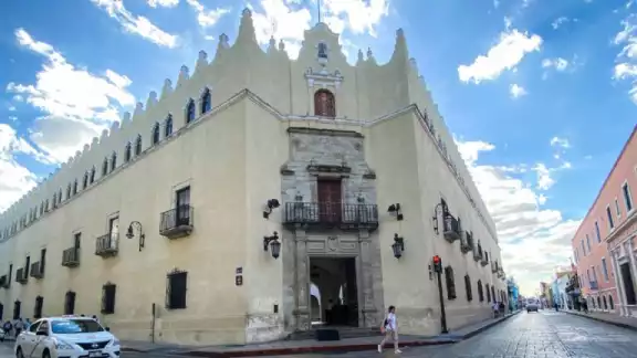 La UADY cuenta con su propio programa de becas La UADY cuenta con su propio programa de becas
