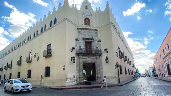 La UADY pidió acercarse a las áreas para atender las denuncias La UADY pidió acercarse a las áreas para atender las denuncias