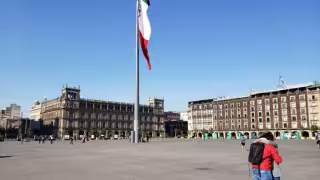 FMI mejora pronóstico para México: prevé crecimiento de 1.6% en 2026 tras bajo desempeño