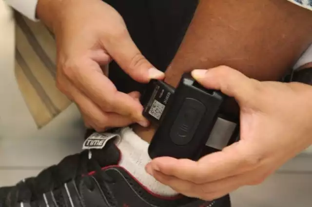 Juez ordena localizador electrónico a acusados de robo de motocicleta en Kanasín