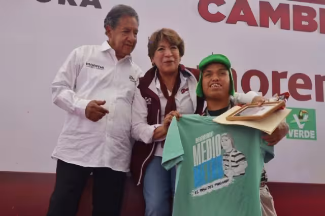 Medio Metro estuvo en un evento en el municipio de Chiconcuac