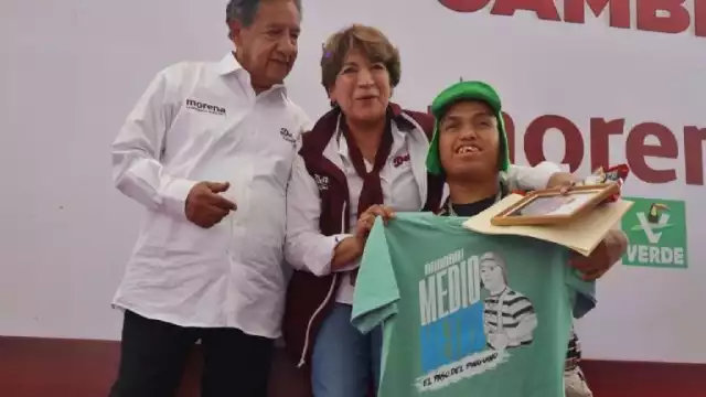 Medio Metro estuvo en un evento en el municipio de Chiconcuac