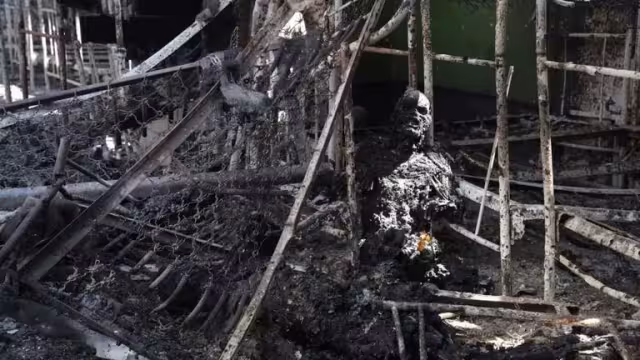 Crimen de Guerra: Zelensky acusa a Rusia de bombardeo que dejó decenas de muertos