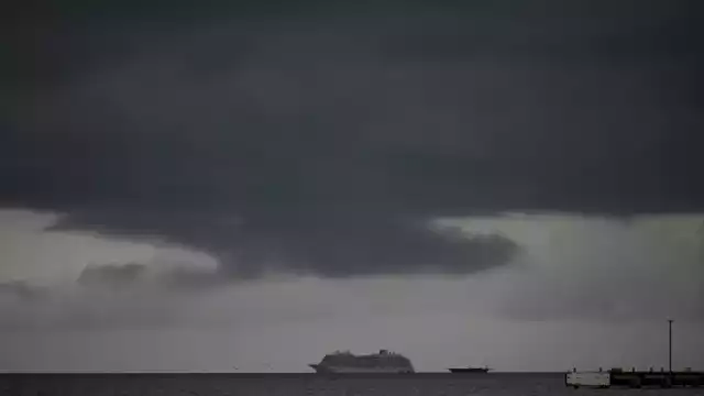 Huracán Lisa se debilita a tormenta tropical, informó Conagua