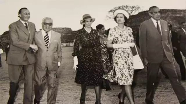 La Reina Isabel en su visita a la Península de México. Foto Twitter @RoyalFamily