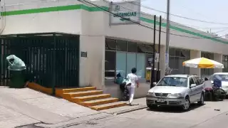 El IMSS amenazó a la familia para que no tomen acciones legales en su contra