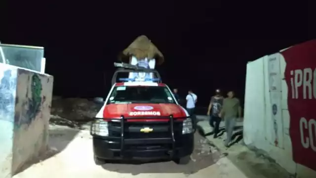 Guardavidas y Protección Civil conformaron el equipo de rescatistas que localizaron el cuerpo del menor en la Zona Hotelera de Cancún