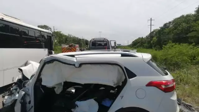 Cecilia viajaba de Playa del Carmen a Tulum cuando un conductor  ebrio la chocó