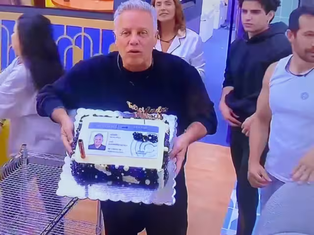 El pastel especial que le hizo su esposa