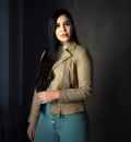 Emma Coronel se estrena como actriz en video musical de la abogada de 'El Chapo'