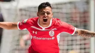 Alexis Vega fuera con Toluca: por qué irá al quirófano y estará listo para el Mundial