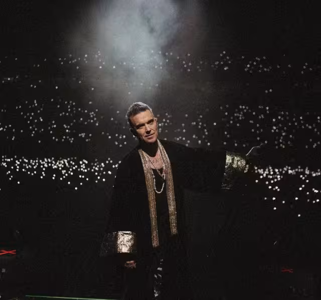 El cantante estaría en el próximo Super Bowl