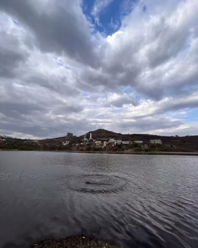 Uno de los puntos más destacados fue la aclaración sobre herencias y compraventas de tierras con derechos de agua