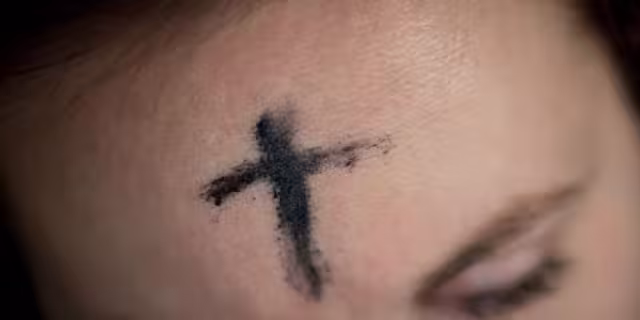 Este miércoles inicia la Cuaresma con la entrega de cenizas a familias