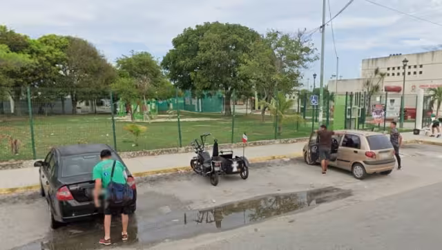 Los policías seguían un vehículo con personas armadas