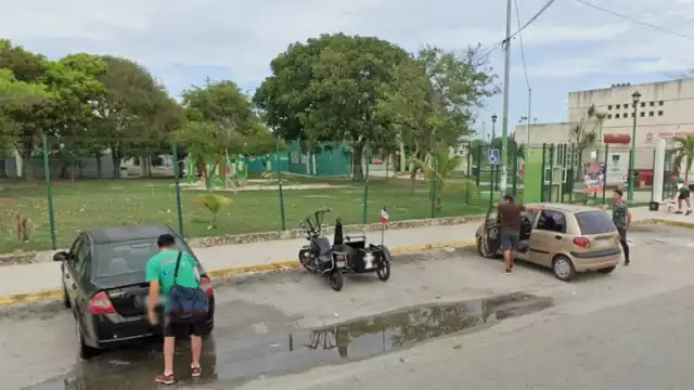 Los policías seguían un vehículo con personas armadas