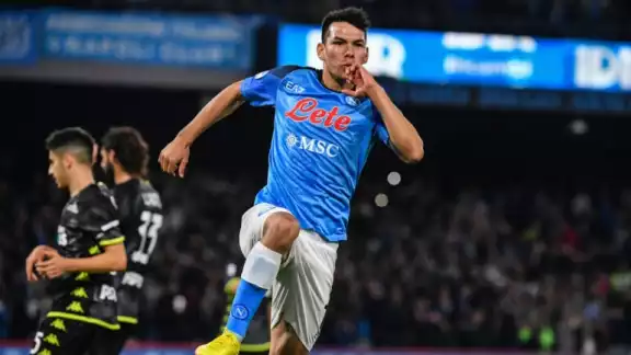 El futbolista mexicano cobró un penal para poner en ventaja a a su club ante el Empoli El futbolista mexicano cobró un penal para poner en ventaja a a su club ante el Empoli