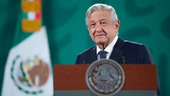 AMLO en conferencia de prensa AMLO en conferencia de prensa