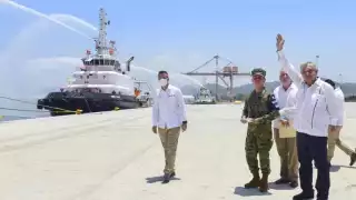 El sur y el sureste financiaron desarrollo del norte y del bajío: AMLO