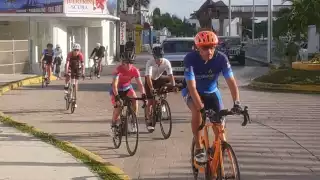 Esta mañana se pudo observar la Ciclovía al Sur de la isla congestionada de ciclistas y corredores