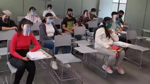 Los estudiantes podrá ser consultados a través de la página de internet COMIPEMS 2021 Los estudiantes podrá ser consultados a través de la página de internet COMIPEMS 2021
